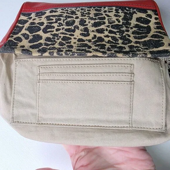 Coach Wristlet Ocelot Cheetah Print And  Carnelian Leather, Unique Tag Tassel - Picture 8 of 9